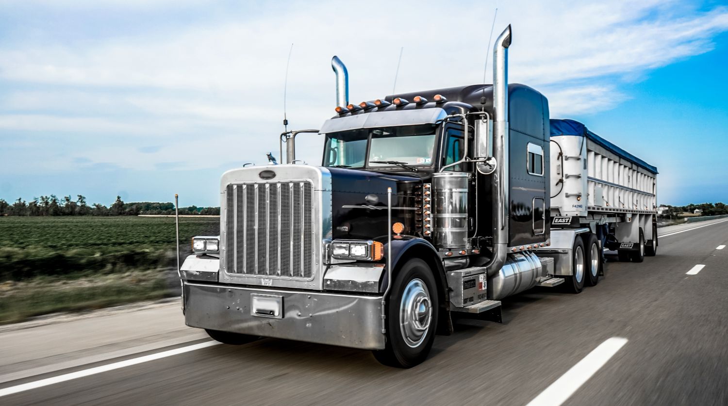 semi truck going to a semi tire service near me